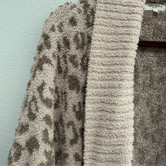 Sweet lovely by Jen 2x leopard super soft cozy cocoon sweater with pockets - Picture 6 of 13